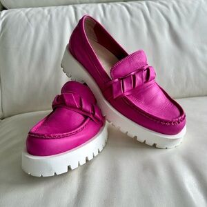 Mix Mooz hot pink Loafers sz 9